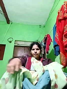 Snapshot of Karishma_cute chatting on November 2025 04:31:02 PM Karishma cute online show from November 2025 04:31:02 PM