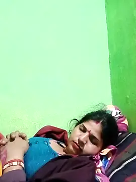 Snapshot of Karishma_cute chatting on November 2025 04:54:01 PM Karishma cute online show from November 2025 04:54:01 PM