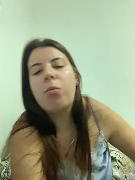 Snapshot of MiraCastellon chatting on October 2025 12:07:02 PM MiraCastellon online show from October 2025 12:07:02 PM