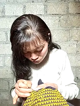 siusiu-00 online show from November 2025 01:22:01 PM