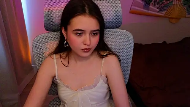 ViolaHight online show from July 2026 10:33:02 AM