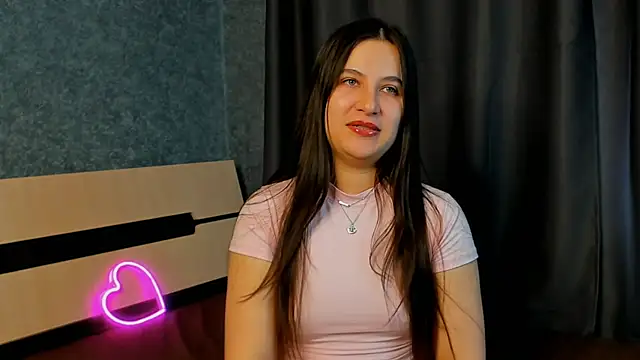 Diana moonnn online show from October 2025 06:38:01 AM
