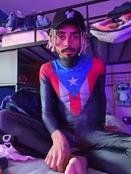 Snapshot of shadespider chatting on March 2026 09:29:02 PM shadespider online show from March 2026 09:29:02 PM