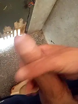 helfo2002 online show from April 2026 12:50:01 PM