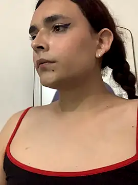 La-Gatiita-trans online show from December 2025 11:43:01 PM