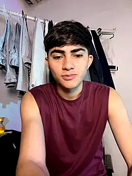 cristalxxx hott online show from October 2025 09:20:01 PM