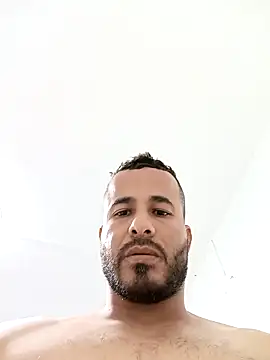 Snapshot of lorenzo-198 chatting on October 2025 11:09:01 PM lorenzo-198 online show from October 2025 11:09:01 PM