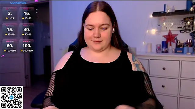 SummerTina online show from December 2024 06:06:01 PM