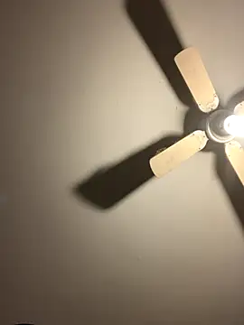 CarmeloA online show from October 2025 08:31:01 PM