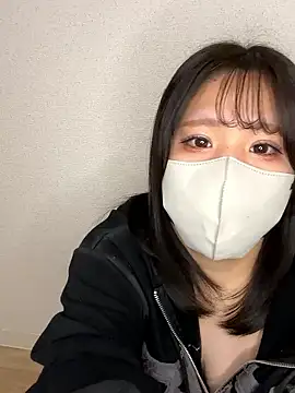 Snapshot of Rui_i chatting on November 2025 12:18:01 PM Rui i online show from November 2025 12:18:01 PM