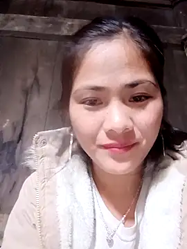 Lyssa-a online show from November 2025 04:38:01 PM