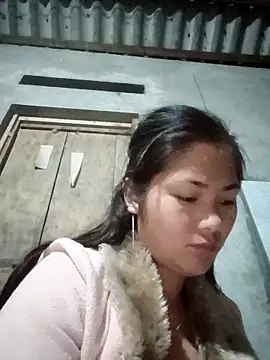 Lyssa-a online show from March 2026 10:32:01 PM