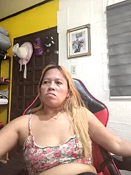 CockBiter83 online show from April 2026 06:00:02 AM