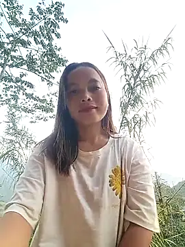 Nguyet2k4 online show from April 2026 11:09:01 PM