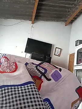 Snapshot of ZimbabweanDick chatting on February 2026 06:44:01 AM ZimbabweanDick online show from February 2026 06:44:01 AM