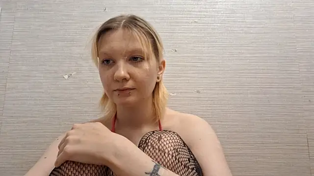 AstraVale online show from November 2025 08:25:02 AM