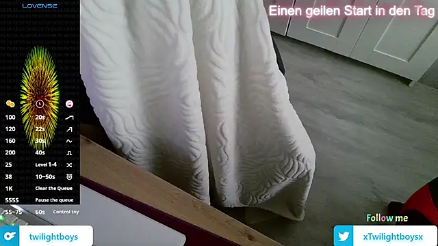 Twilightboyx online show from November 2025 09:22:02 AM