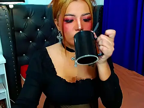 LovelyTs4U online show from April 2026 10:16:01 AM