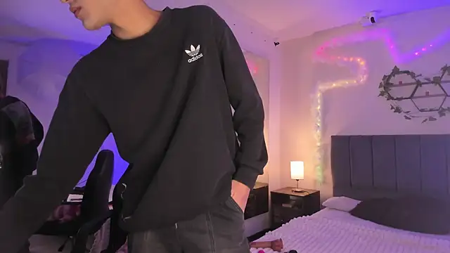 JustinCastiblanco online show from November 2025 11:29:01 AM