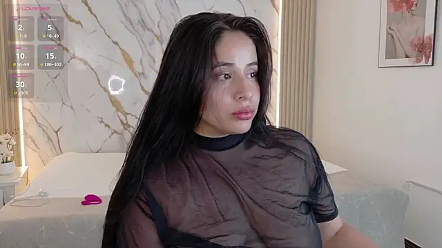 Snapshot of zoe_longhair chatting on July 2026 08:00:01 PM zoe longhair online show from July 2026 08:00:01 PM