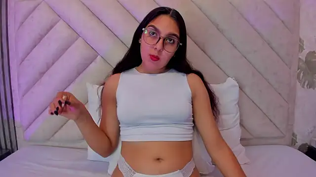 Lexy-Sweet1 online show from October 2025 03:23:02 AM