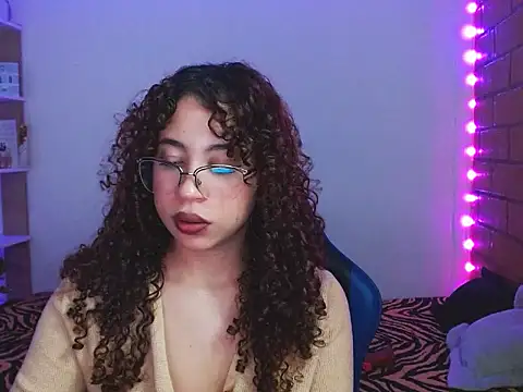 Medussa3033 online show from December 2025 03:35:02 AM