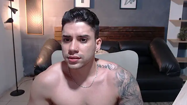 Snapshot of Mike_montoya01 chatting on March 2026 02:27:02 AM Mike montoya01 online show from March 2026 02:27:02 AM