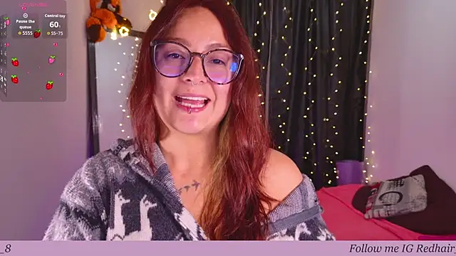 Rhosynn online show from October 2025 03:19:01 AM