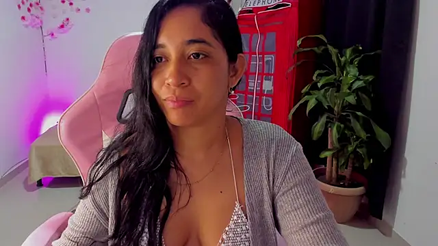 Kruela online show from November 2025 12:20:01 PM