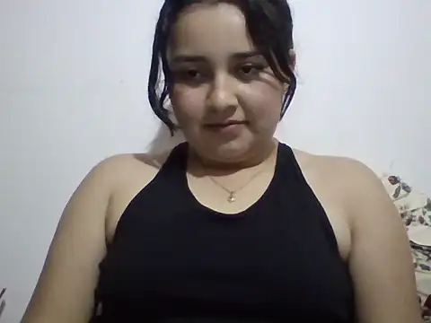 Snapshot of Luna_vera chatting on October 2025 03:51:02 AM Luna vera online show from October 2025 03:51:02 AM