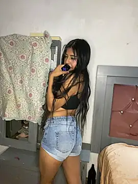 Alicia Sanz online show from March 2026 07:45:01 AM