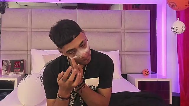 SweetAndSinful online show from November 2025 04:36:01 AM