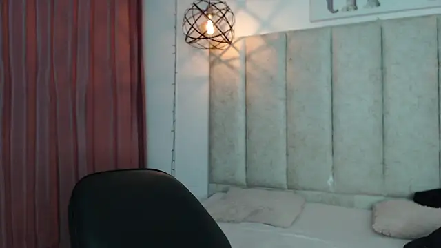 antonella rosecs online show from February 2026 04:33:01 AM