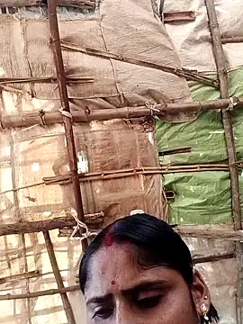 Snapshot of Rajni_chauhan chatting on May 2026 05:48:02 AM Rajni chauhan online show from May 2026 05:48:02 AM