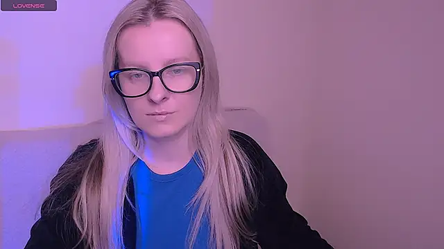 AllaLeomz online show from November 2025 09:20:02 AM