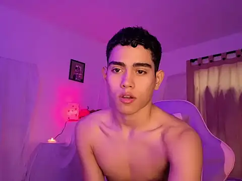 Yamilk101 online show from March 2026 02:38:01 PM