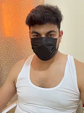 Snapshot of Handsome8677 chatting on June 2026 02:30:02 PM Handsome8677 online show from June 2026 02:30:02 PM