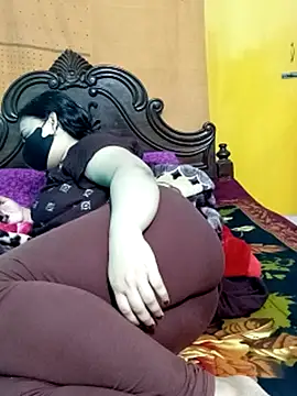 Porimoni22 online show from November 2025 12:49:02 PM