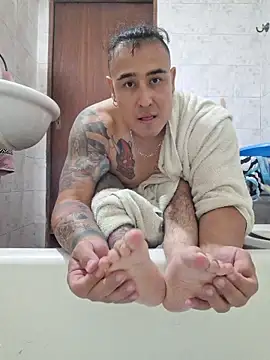 Snapshot of Rueditasss chatting on March 2026 02:57:02 PM Rueditasss online show from March 2026 02:57:02 PM