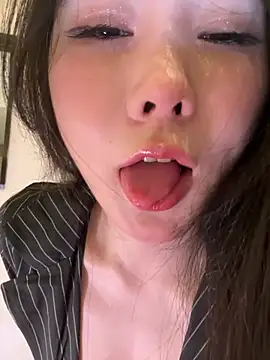 anqi6376 online show from June 2026 03:25:02 PM