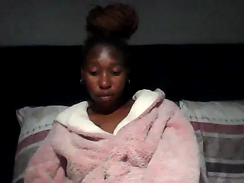 sexysmalldaily04 online show from October 2025 06:07:02 PM