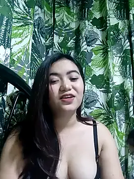 XxxHotCouples4u online show from April 2026 08:34:01 AM