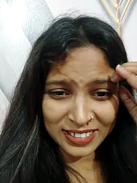 Anshika1431 online show from October 2025 05:41:02 AM