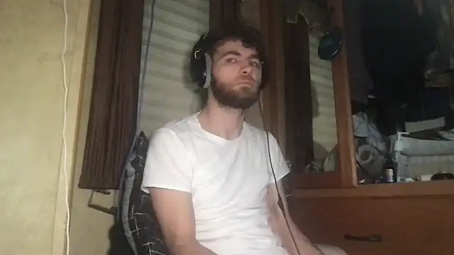 Snapshot of TyKindaNasty chatting on February 2026 05:34:01 PM TyKindaNasty online show from February 2026 05:34:01 PM