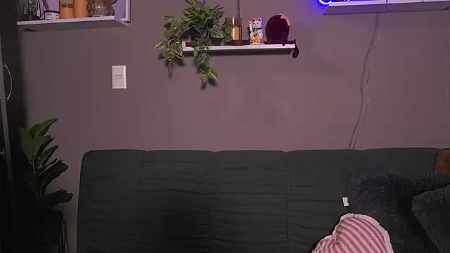 adahara miller17 online show from October 2025 01:40:01 AM