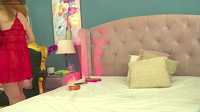 VanessaHeatt online show from October 2025 04:37:02 AM
