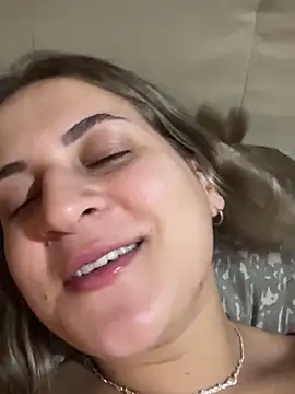 solmartins online show from December 2025 03:46:02 AM