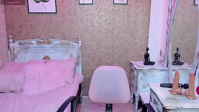 Sara clk online show from March 2026 07:13:02 PM