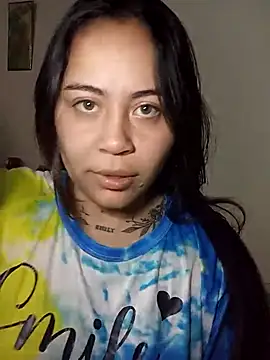Snapshot of cherry_pie02 chatting on April 2026 03:32:01 AM cherry pie02 online show from April 2026 03:32:01 AM