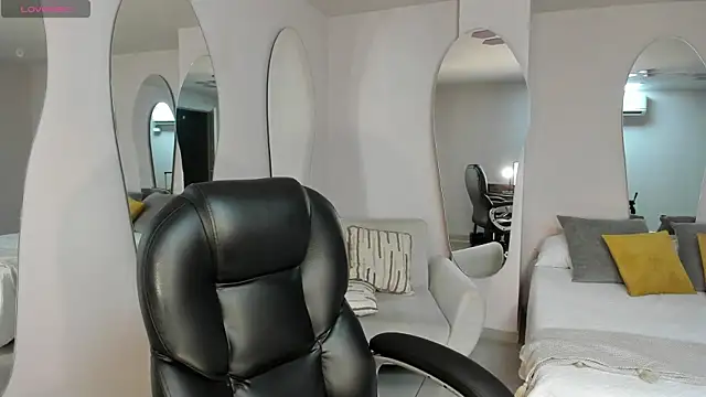 CelesteMoonX online show from April 2026 02:28:01 AM